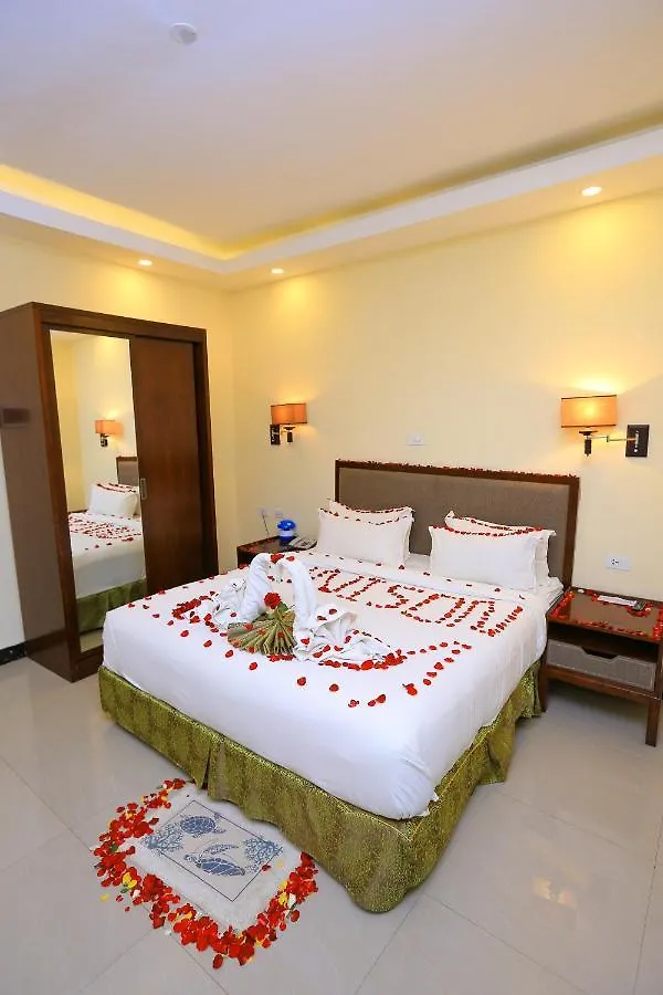 Unison Hotel And Spa Bahir Dar 5*,